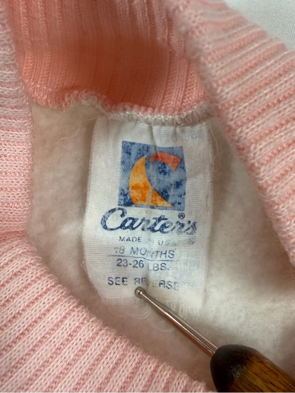VINTAGE CARTERS Baby Sweatshirt 18 Months 1990s Bunny Graphic Cozy‎ Cute Pastel